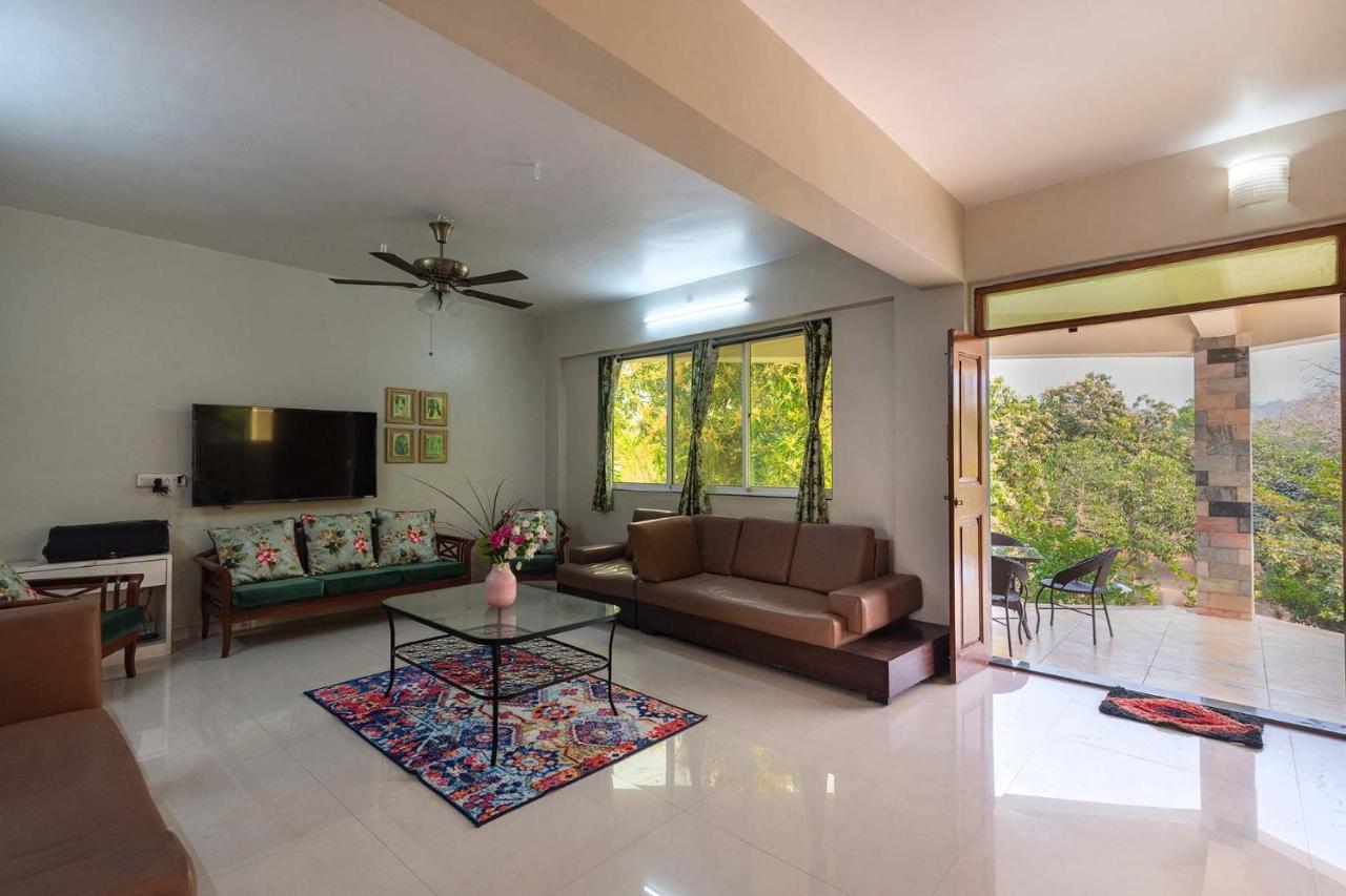 Aqua & Sage By Stayvista - Riverside Villa With Pool & Terrace Karjat Kültér fotó