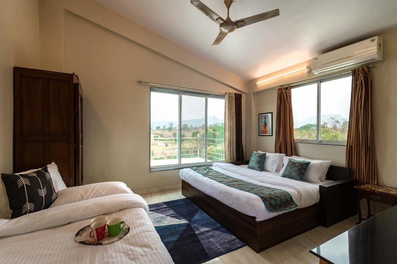 Aqua & Sage By Stayvista - Riverside Villa With Pool & Terrace Karjat Kültér fotó
